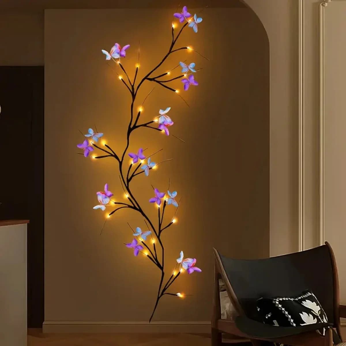 Šviesiai baltos drugelių formos LED šakų lemputės, USB
